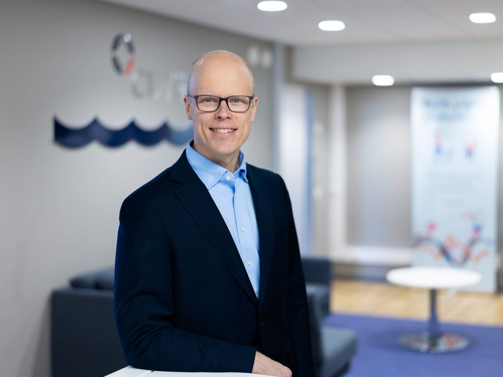 Jukka Tani Cursorin aulatilassa.